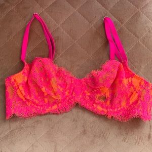 Victoria’s secret bra
